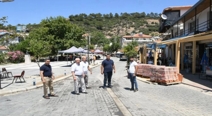 İzmir Karabağlar’da Kavacık Meydanı ortaya çıktı