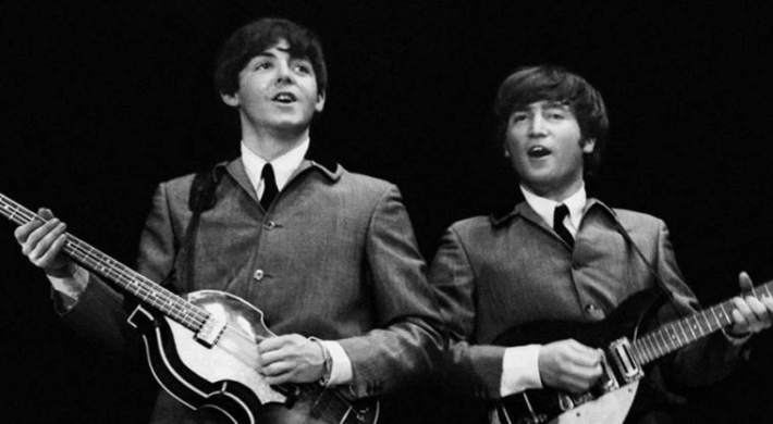 John Lennon'ın Paul McCartney'e yazdığı öfkeli mektup satışa çıktı
