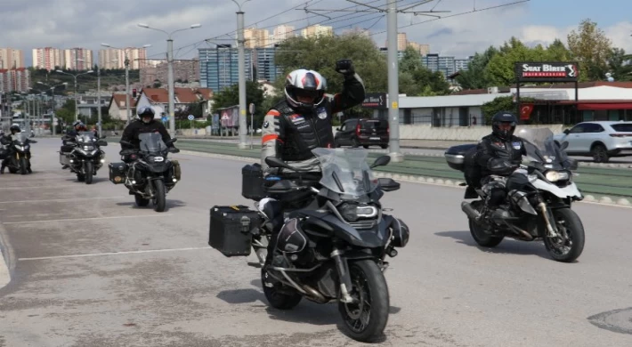 Kıtalararası motosikletçiler İzmit molasında