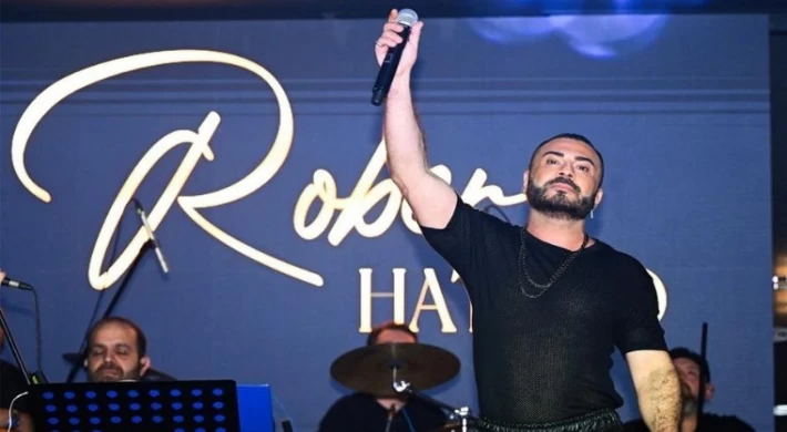 Bogota Performance, Türkiye'nin Ünlü Sanatçısı Rober Hatemo ile Coşku Dolu Geceye Ev Sahipliği Yaptı!
