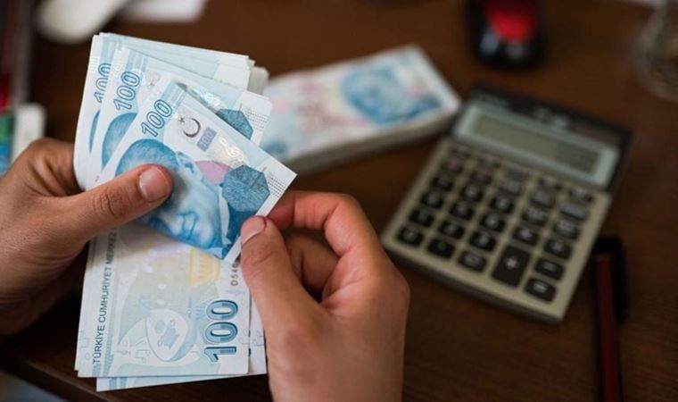 AKP'den asgari ücrete ikinci zam sinyali