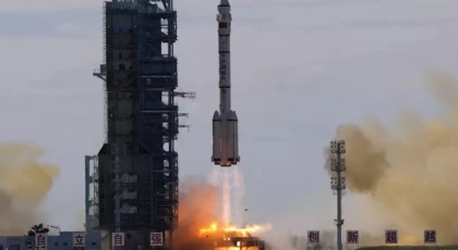 Çin, ilk laboratuvar modülünü uzaya fırlattı