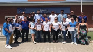 İzmir’de Narlıdere personel ’AFAD gönüllüsü’ oldu