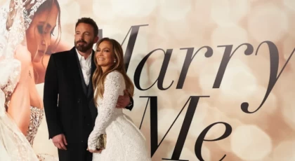 Jennifer Lopez ve Ben Affleck, Las Vegas'ta evlendi