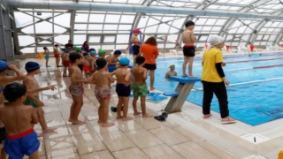 Bursa’da küçük yüzücüler İnegöl’de yetişiyor