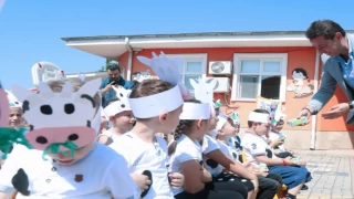 Bandırma Belediyesi binlerce ücretsiz süt dağıttı