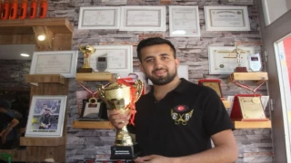 Dünya Şampiyonu Mardinli kuaför Arnavutluk yolcusu