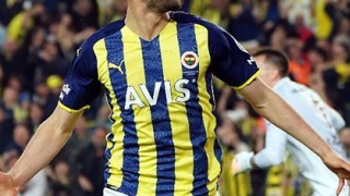 Fenerbahçede Serdar Dursun efsane ismi yakaladı