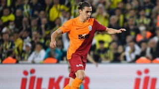 Galatasarayda Berkan Kutlu ve Taylan Antalyalı hatalarıyla çıldırttı
