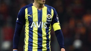 Son dakika Fenerbahçe haberi! Mesut Özile sürpriz teklif